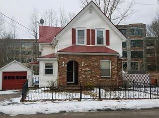 23 Auburn St, Brockton, MA 02302