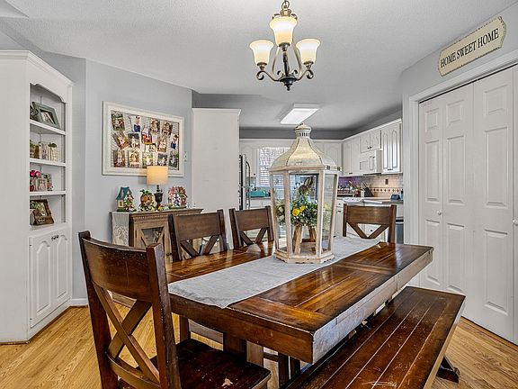 5th image of 139 Cherrywood Rd