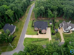 13329 South Village Square Rd, Huntsville, AL 35803