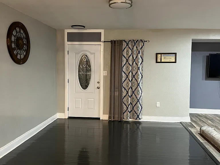 6799 W Jackson St — Photo 1