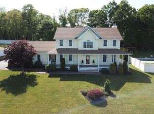 125 Windward Dr, Somerset, MA 02726