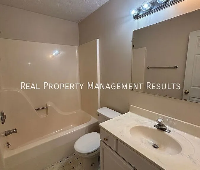 3324 Cobblefield Dr — Photo 15