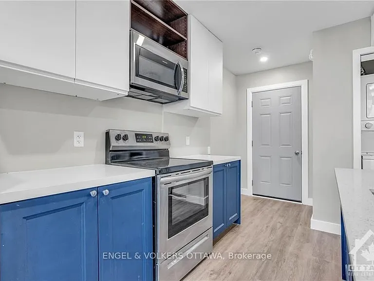 8 Philip St #5 — Photo 4