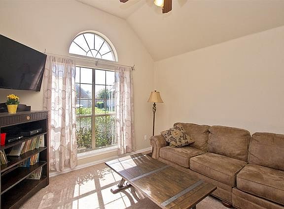 2nd image of 8008 Owl Creek Ln