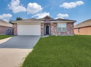 262 Kennedy Dr, Crowley, TX 76036