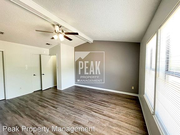 4th image of 305B Brookwood Dr