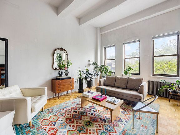 3rd image of 423 Atlantic Ave APT 3H