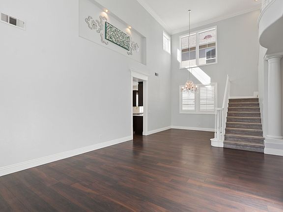 4th image of 7246 Rockridge Dr