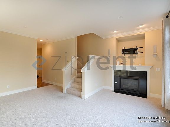 3rd image of 2802 118th Ave SE APT 6