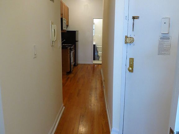 5th image of 436 E 89th St APT 2D