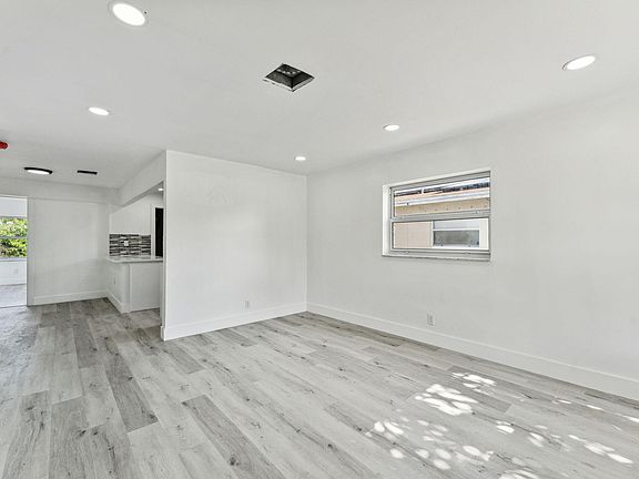3rd image of 573 NW 2nd Way