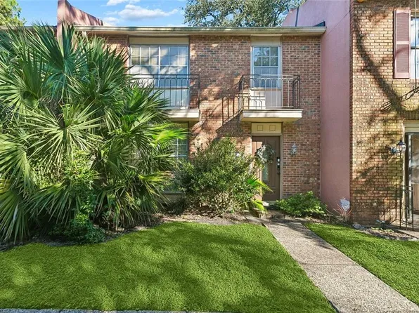 5702 Prince Ln, New Orleans, LA 70126