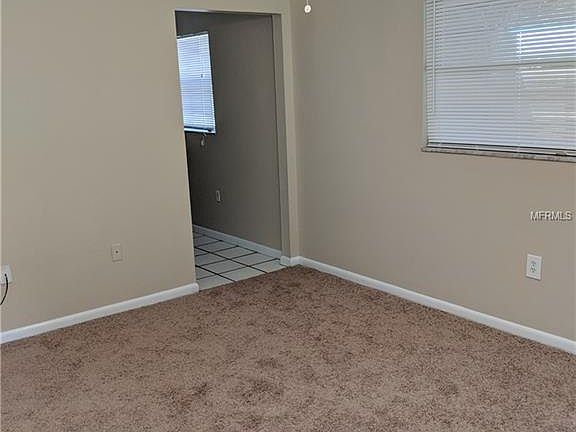 4th image of 4204 Berkley Dr