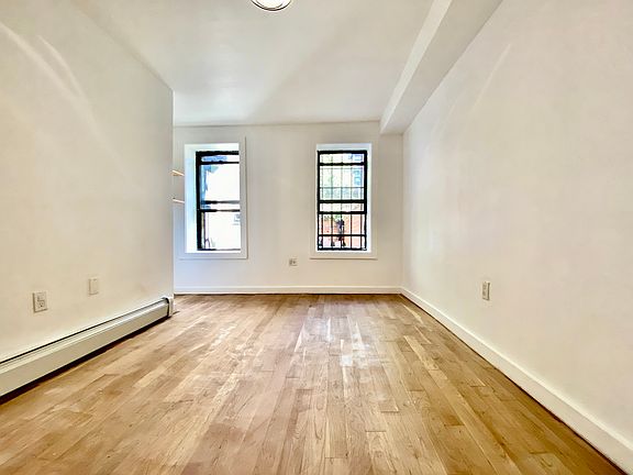 5th image of 420 Kosciuszko St APT 1