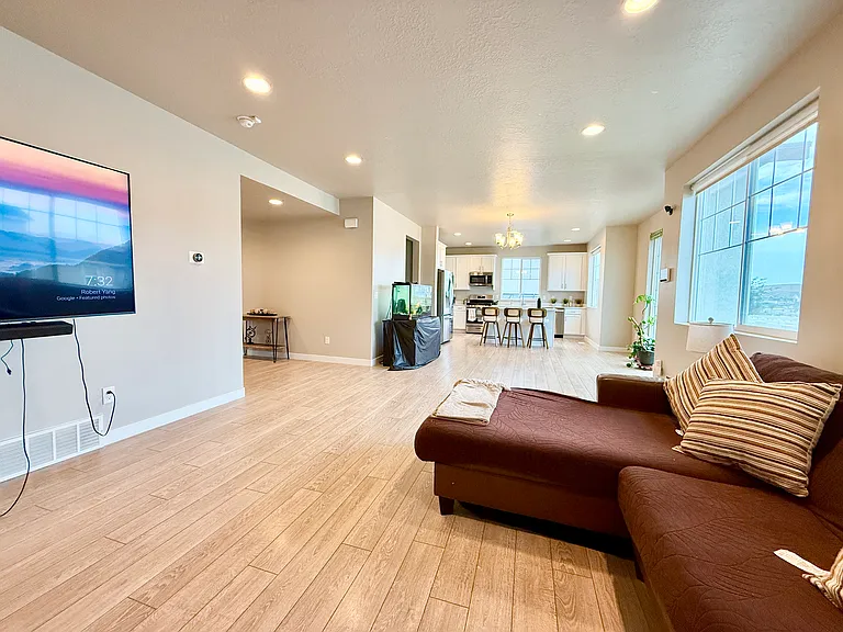 6446 N Pine Tree Way — Photo 9