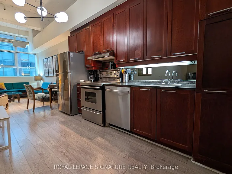 155 Dalhousie St #831 — Photo 16