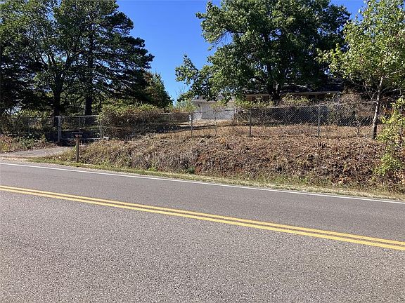 5th image of 3921 S Peebly Rd