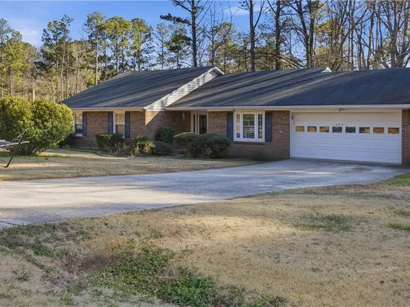 1303 Carman Ct SE, Conyers, GA 30013