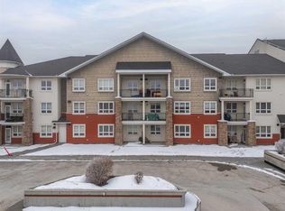 26 Val Gardena Vw SW #454, Calgary, AB T3H5Z5