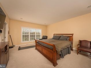 1185 Edgemoor Ct, Lancaster, PA 17601