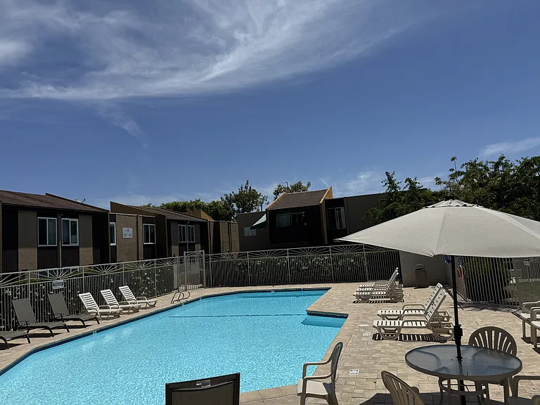 3454 Castle Glen Dr #1 — Photo 12