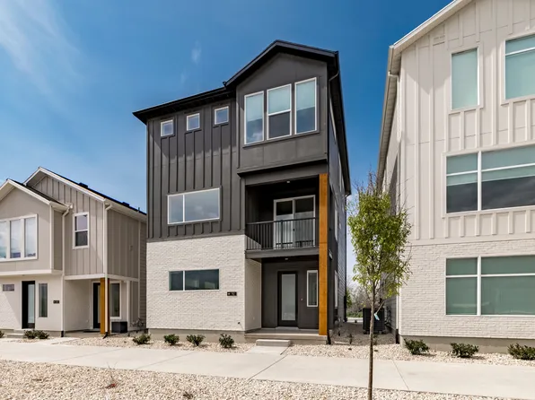 92 S 1100 W #4, Farmington, UT 84025