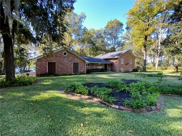 326 Moss Hill Terrace Rd, Natchitoches, LA 71457