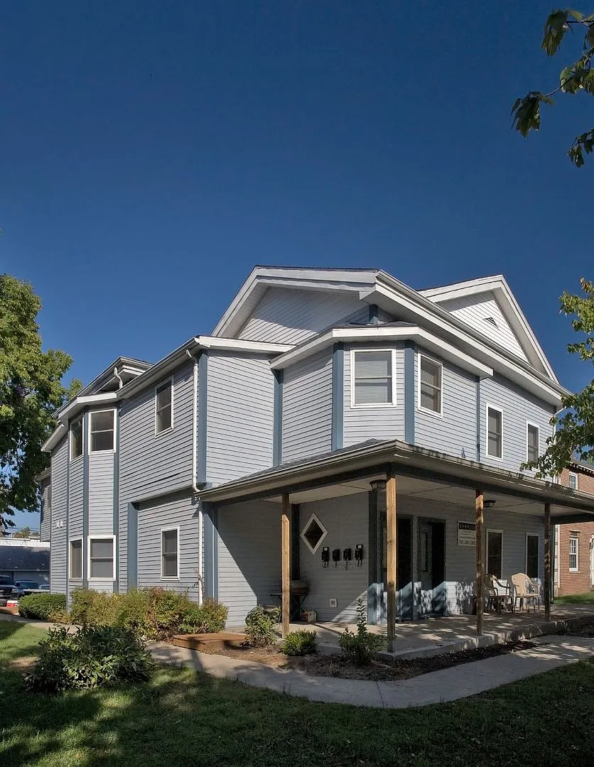 Centennial Vista — Photo 1