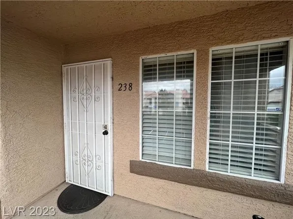 3450 Erva St APT 238, Las Vegas, NV 89117