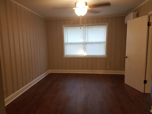 4th image of 417 N Cedar St APT 1