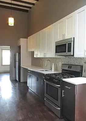 Rented by ERNY LLC | media 25