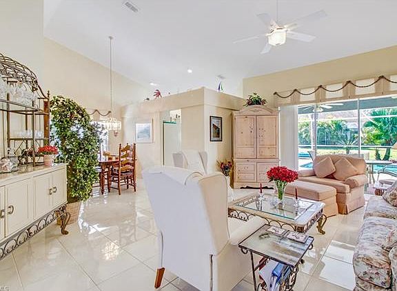 5th image of 651 Lambton Ln