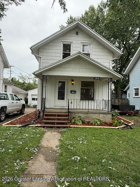 1st image of 1916 Beal Ave