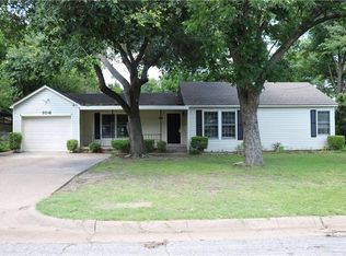 106 W Damon St, Terrell, TX 75160