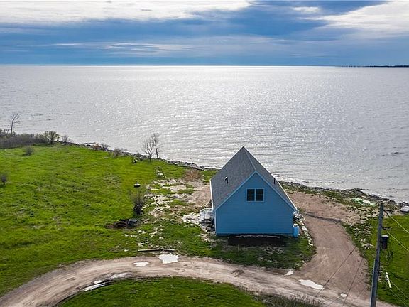 3rd image of 29225 Wilson Point Cir