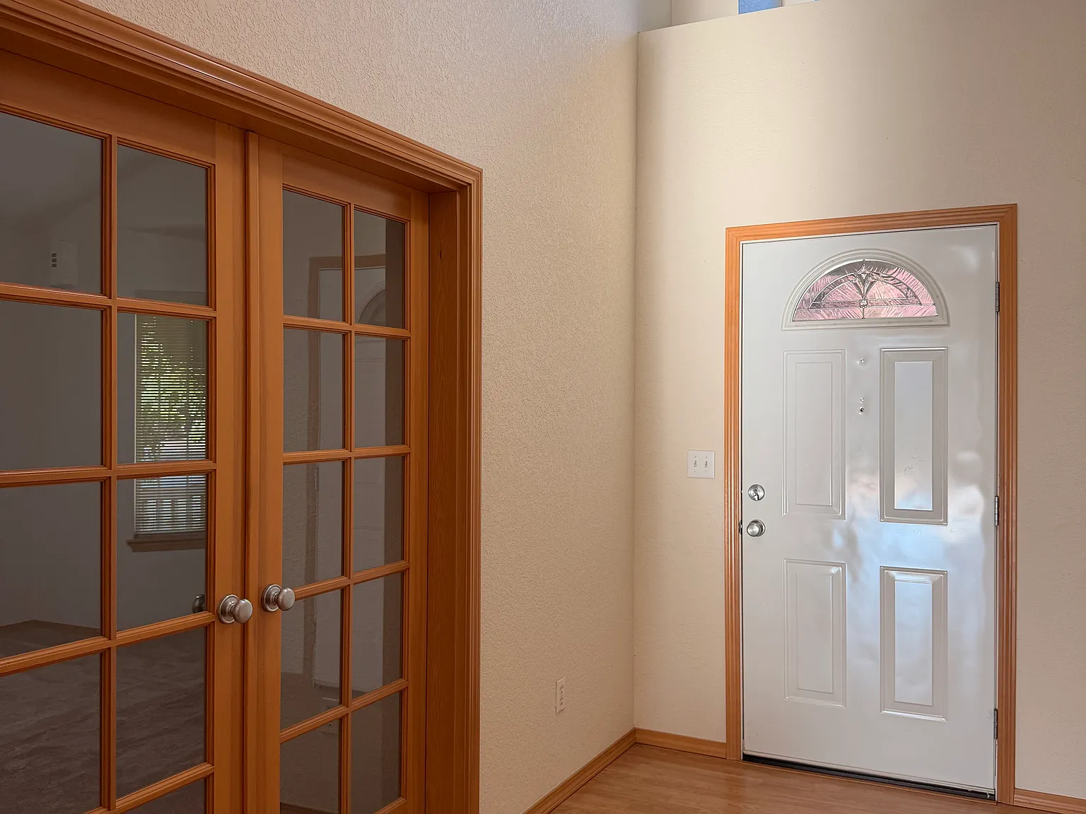 3 bed, 1930 sqft, $2,700 — Photo 3