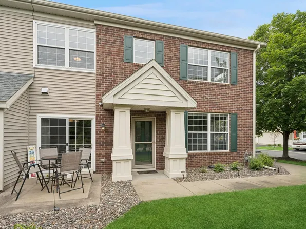 12245 Urbank St NE Unit E, Blaine, MN 55449