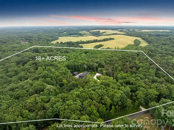 3020 Brooks Mill Ln, Wingate, NC 28174