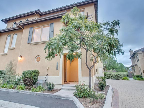 2nd image of 2742 Piantino Cir