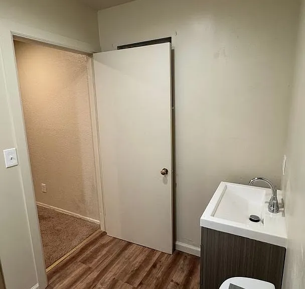 493 N Alta Ave #A — Photo 23