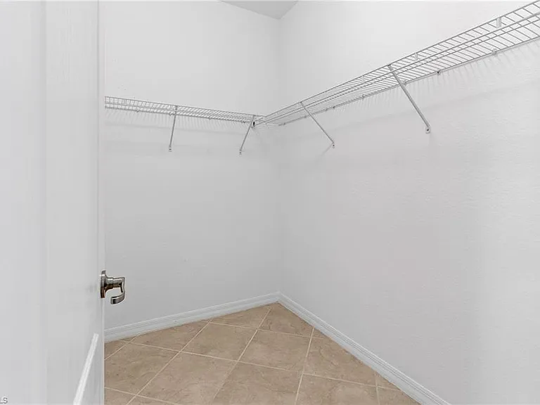 7959 Princeton Dr — Photo 15