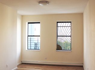219 E 2nd St APT 5B, New York, NY 10009