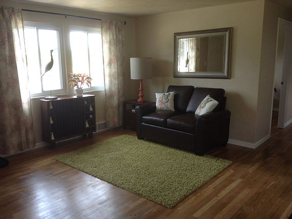 5th image of 430 Presque Isle Dr