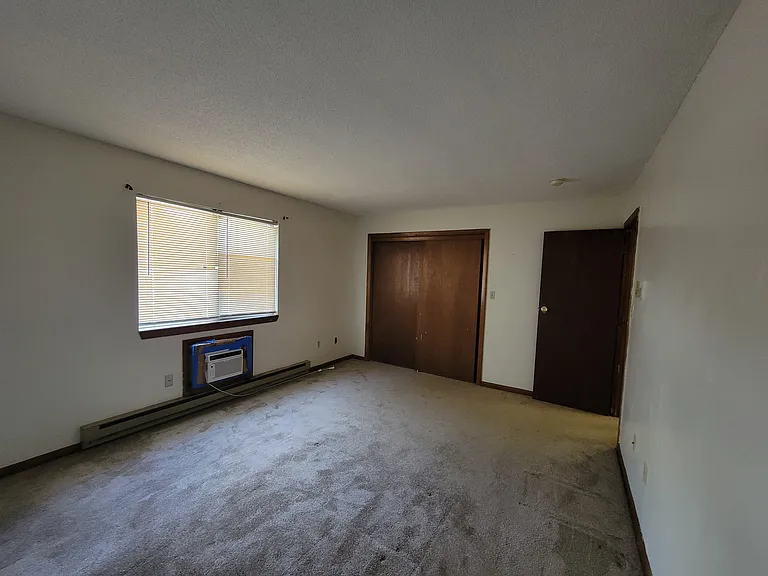 3185 E Main St #5 — Photo 12