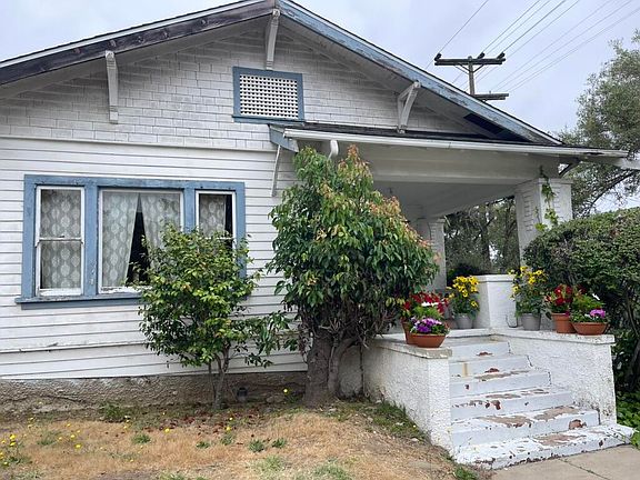 3rd image of 502 E Sola St