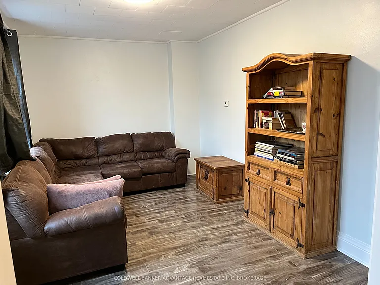 14 Albert St #LOW — Photo 4