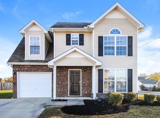 900 Harvest Grove Dr, Antioch, TN 37013