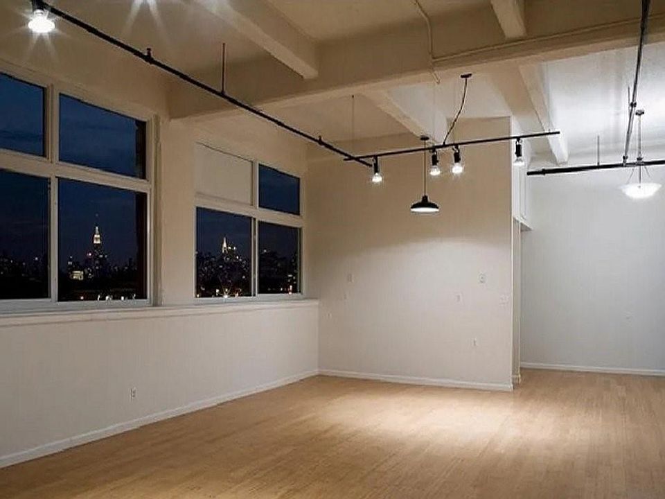 2nd image of 231 Norman Ave Ste 213