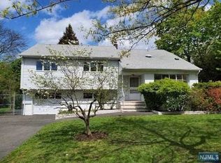 62 Walker Ave, Closter, NJ 07624