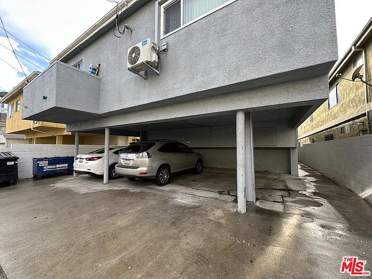 1830 Federal Ave — Photo 21